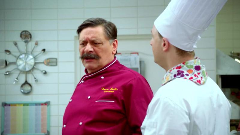 Кадры из сериала Кухня (2012)